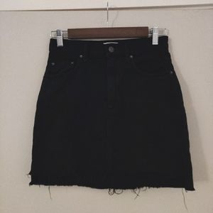 Wilfred Free Black Raw Hem Mini Skirt